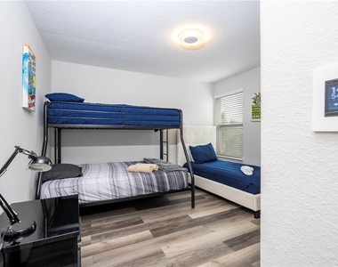 5251 Wildwood Way - Photo Thumbnail 38
