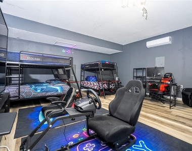 5251 Wildwood Way - Photo Thumbnail 43