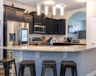 5251 Wildwood Way - Photo Thumbnail 13
