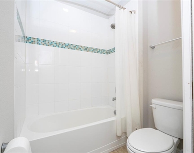 5251 Wildwood Way - Photo Thumbnail 35