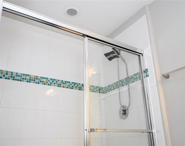 5251 Wildwood Way - Photo Thumbnail 40