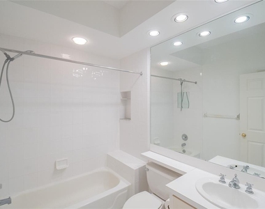 447 Enclave Place - Photo Thumbnail 27