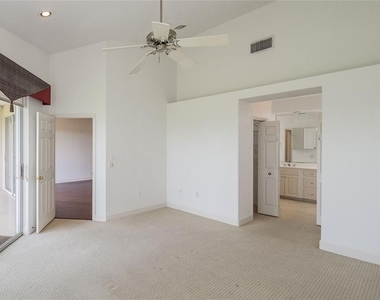447 Enclave Place - Photo Thumbnail 17