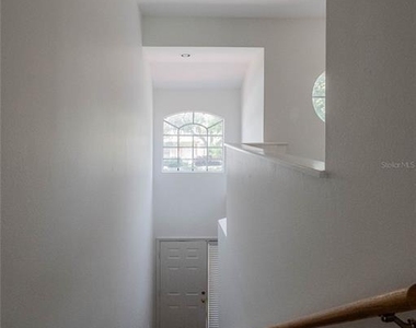 447 Enclave Place - Photo Thumbnail 32