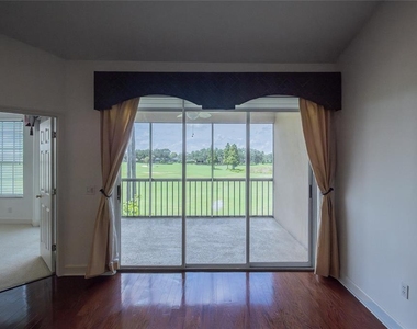 447 Enclave Place - Photo Thumbnail 8