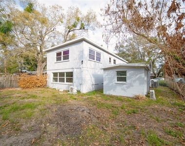 2317 Harris Street - Photo Thumbnail 2