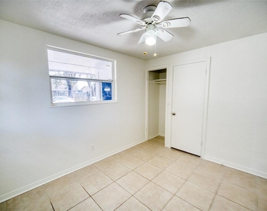 2317 Harris Street - Photo Thumbnail 18