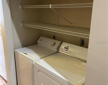 5213 Sw 92nd Court - Photo Thumbnail 10