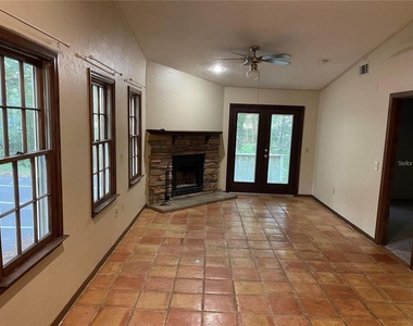 5213 Sw 92nd Court - Photo Thumbnail 2