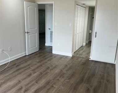 14459 River Beach Drive - Photo Thumbnail 10