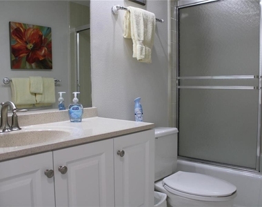 6472 Seagull Drive - Photo Thumbnail 21