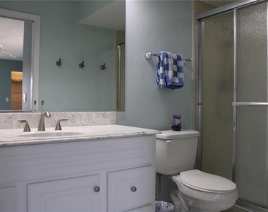 6472 Seagull Drive - Photo Thumbnail 17