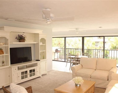 6472 Seagull Drive - Photo Thumbnail 8