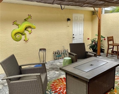 5635 Whitehead Street - Photo Thumbnail 15