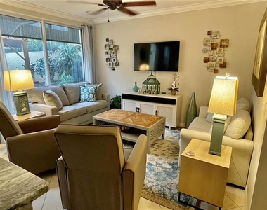 5635 Whitehead Street - Photo Thumbnail 38