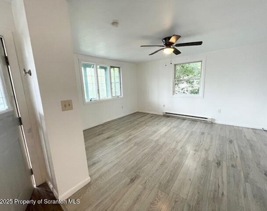 611 S Webster - Photo Thumbnail 6