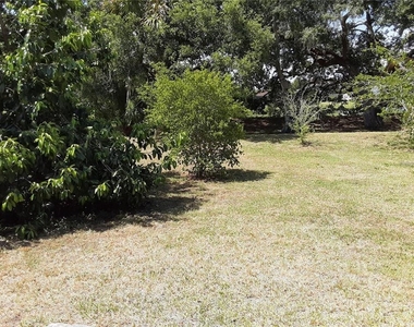 5619 Colonial Oaks Boulevard - Photo Thumbnail 28