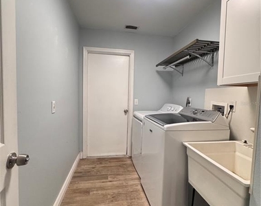 5619 Colonial Oaks Boulevard - Photo Thumbnail 25