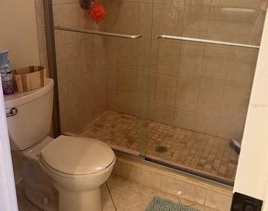 8750 Olde Hickory Avenue - Photo Thumbnail 11