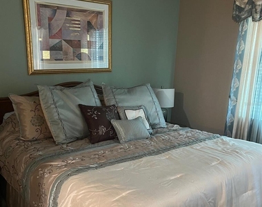 8750 Olde Hickory Avenue - Photo Thumbnail 13