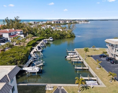 3330 Gulf Of Mexico Drive - Photo Thumbnail 30