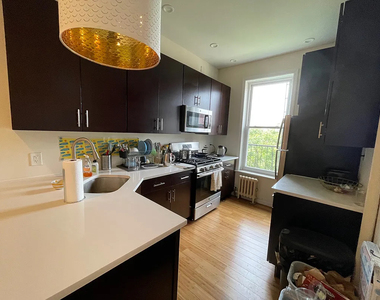 767 Park Place - Photo Thumbnail 1