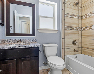 4704 Marisabel Azcarate Street - Photo Thumbnail 10