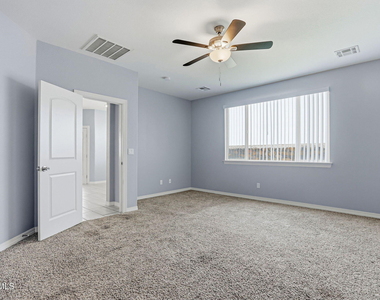 4704 Marisabel Azcarate Street - Photo Thumbnail 13