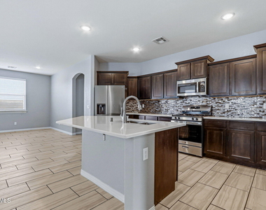 4704 Marisabel Azcarate Street - Photo Thumbnail 23