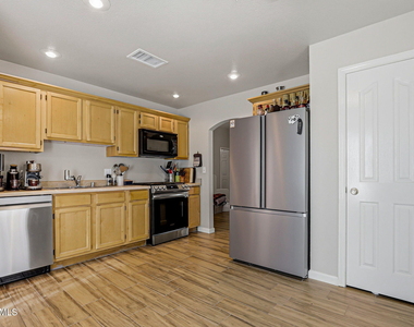 12928 Alfredo Apodaca Drive - Photo Thumbnail 13