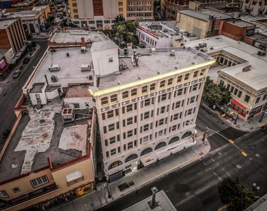 115 N Mesa Street - Photo Thumbnail 34