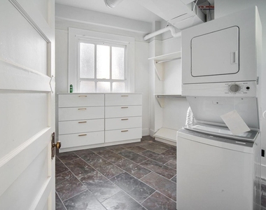 115 N Mesa Street - Photo Thumbnail 23