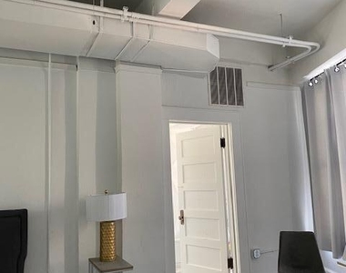 115 N Mesa Street - Photo Thumbnail 52