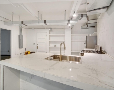 115 N Mesa Street - Photo Thumbnail 15