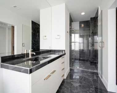 115 N Mesa Street - Photo Thumbnail 22
