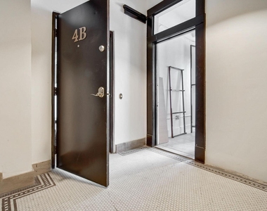 115 N Mesa Street - Photo Thumbnail 27