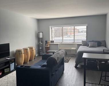 7 Winfield Street - Photo Thumbnail 2