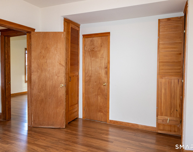 51 Osborne Avenue - Photo Thumbnail 7
