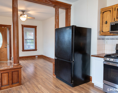 51 Osborne Avenue - Photo Thumbnail 5