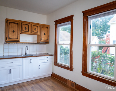 51 Osborne Avenue - Photo Thumbnail 17