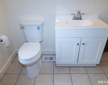 51 Osborne Avenue - Photo Thumbnail 11