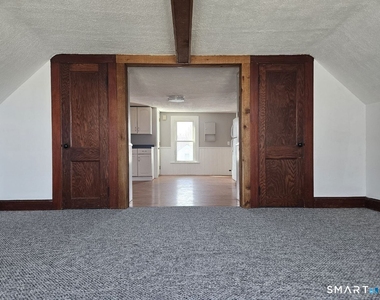 21 Sigourney Street - Photo Thumbnail 20