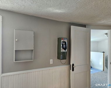 21 Sigourney Street - Photo Thumbnail 23