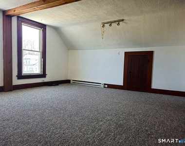 21 Sigourney Street - Photo Thumbnail 16