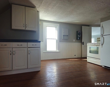 21 Sigourney Street - Photo Thumbnail 2