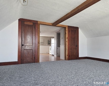 21 Sigourney Street - Photo Thumbnail 19