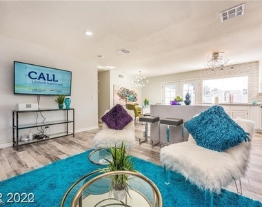 7067 Westpark Court - Photo Thumbnail 3