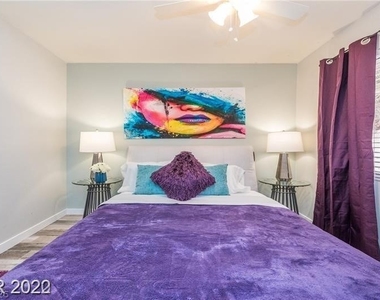 7067 Westpark Court - Photo Thumbnail 13