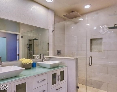 7067 Westpark Court - Photo Thumbnail 16