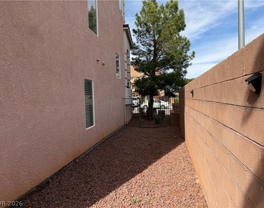 5067 Bootlegger Avenue - Photo Thumbnail 29